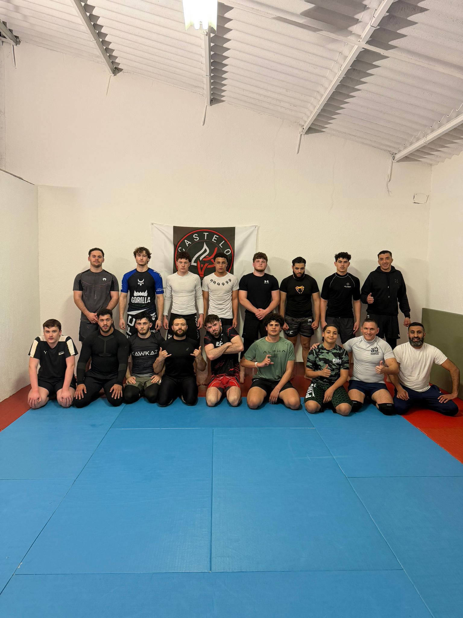 L'équipe Castelo BJJ Carcassonne après un entraînement